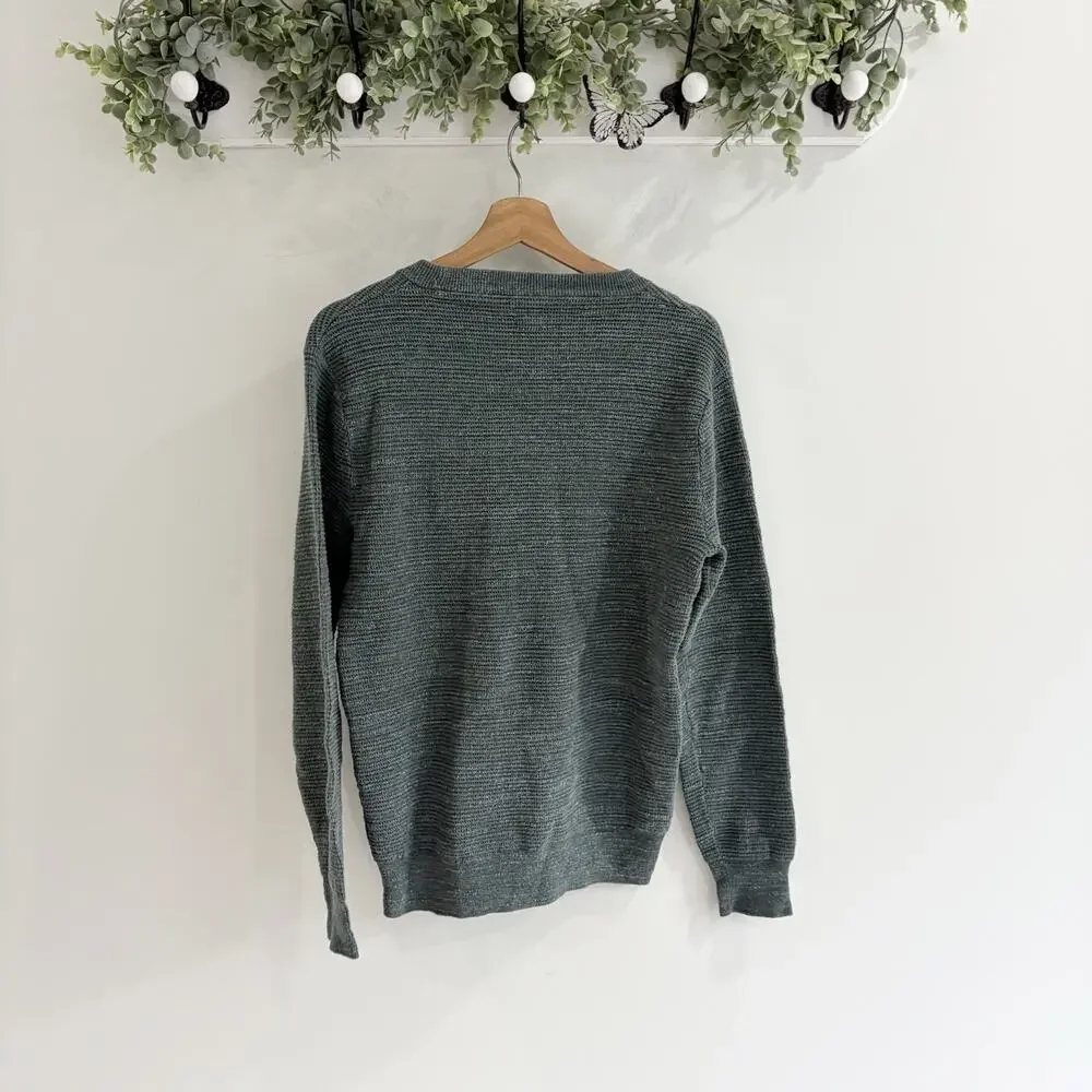 J. Crew gently pre